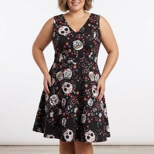 IHOT Dress Black Sugar Skulls Floral Fit & Flare NWT Retro Costime Party 2XL